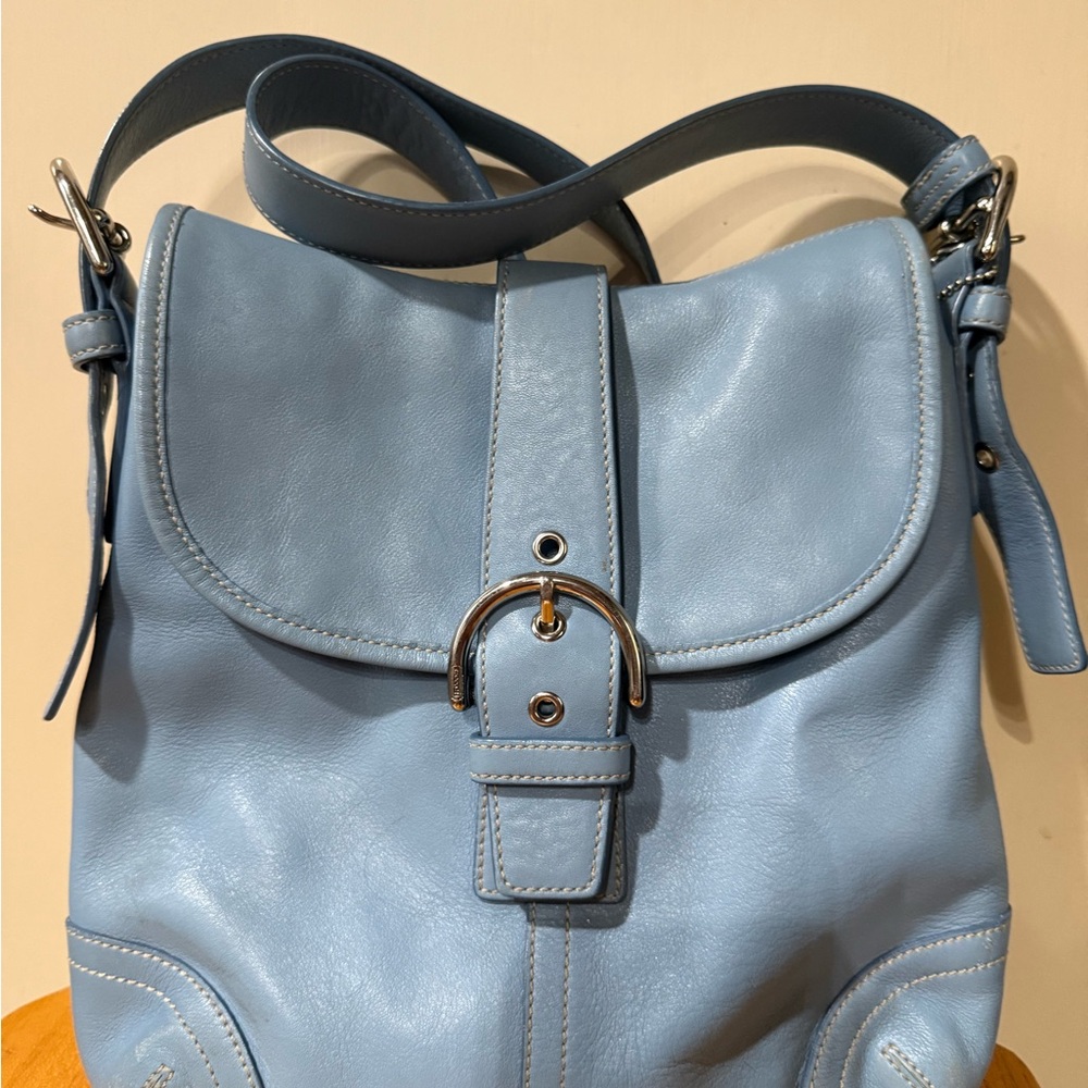 Vintage Coach soho Y2K Sky Blue Leather Shoulder Bag preloved condition